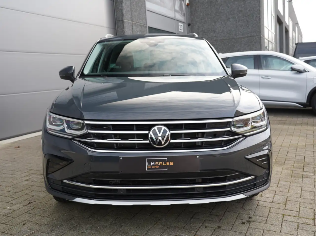 Volkswagen  Tiguan 1.4 eHybrid PHEV DSG (180 kW)CAMERA/ALCANTARA/TREK