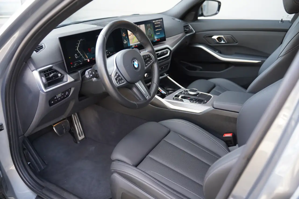 BMW  316 316*M SPORT/PANO/CAM/ADAPTIVE LED/KEYLES/ACC*