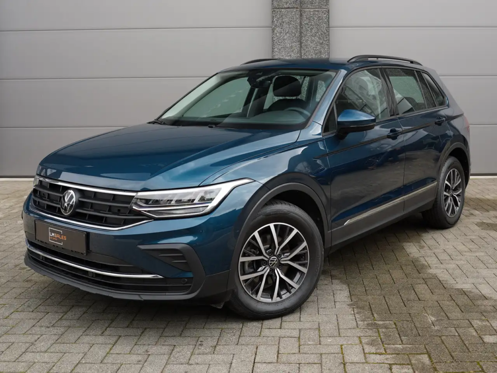 Volkswagen  Tiguan 1.5TSI *ZETELVERWARMING /CARPLAY/ ADAPTIVE CRUISE*