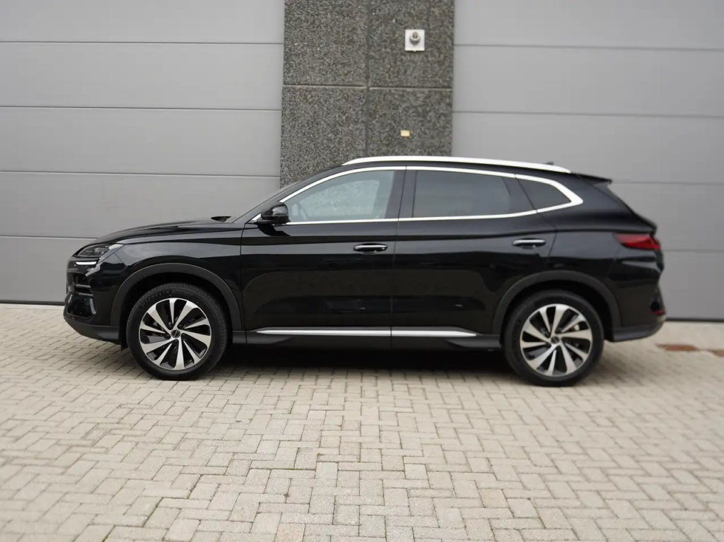 BYD  Seal U GERESERVEERD/RESERVE