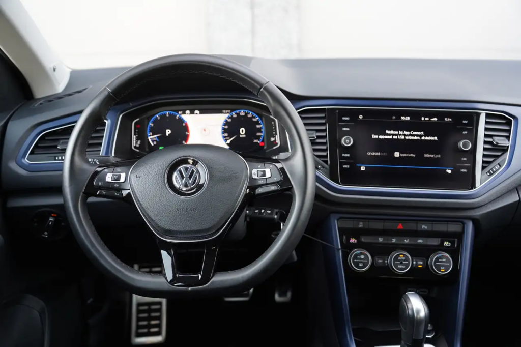 Volkswagen  T-Roc 1.5 United DSG *VIRTUAL / CAM / LED / BEATS / ACC*
