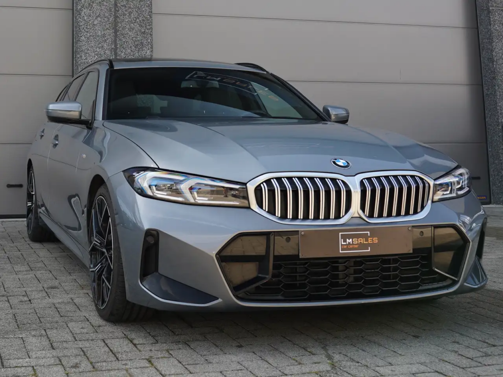 BMW  316 316*M SPORT/PANO/CAM/ADAPTIVE LED/KEYLES/ACC*