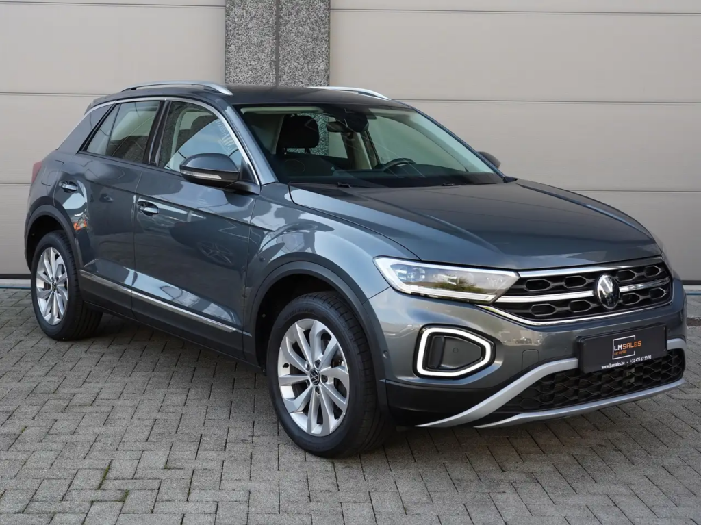 Volkswagen  T-Roc 1.5 DSG Style *IQ LIGHT/VERW ZET&STUUR/EL KOFFER*
