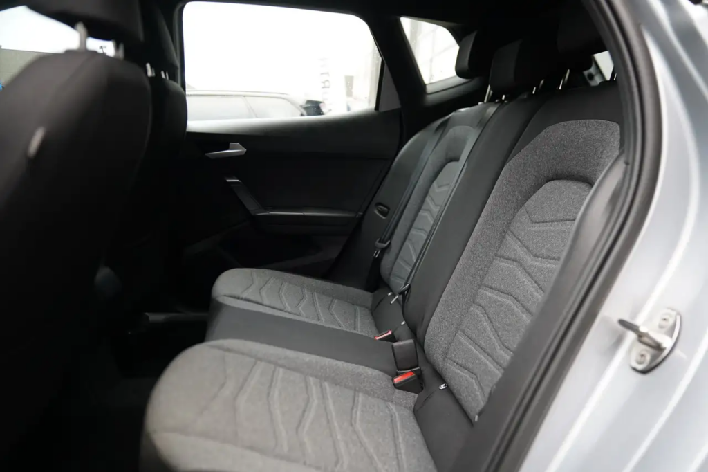 SEAT  Arona GERESERVEERD / RESERVE