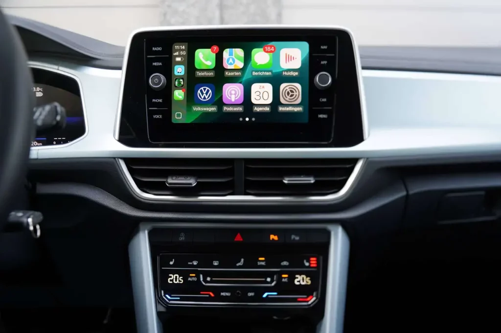 Volkswagen T-Roc 1.0 TSI GOAL * DODEHOEK / ADAPTIEVE CRUISE / HALF LEDER / ZETELVERWARMING /  APPLE CAPRLAY & ANDROID AUTO *