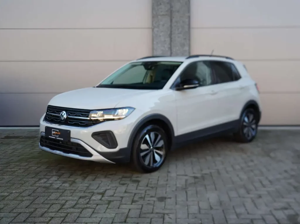 Volkswagen T-Cross FABRIEKSGARANTIE 03/2030 *ZETELVERWARMING / CAMERA / ADAPTIEVE CRUISE CONTROL / DRAADLOOS LADEN / CARPLAY / HALFLEDER *
