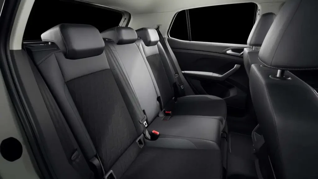 Volkswagen T-Cross FABRIEKSGARANTIE 03/2030 *ZETELVERWARMING / CAMERA / ADAPTIEVE CRUISE CONTROL / DRAADLOOS LADEN / CARPLAY / HALFLEDER *